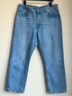 Levi's Light Blue Ankle Crop Relaxed Jeans